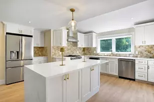 40 Beechwood St, Cohasset, MA 02025 - Photo 7