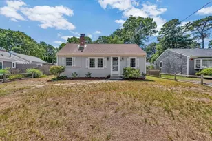 3 Danbury St, Yarmouth, MA 02664 - Photo 3