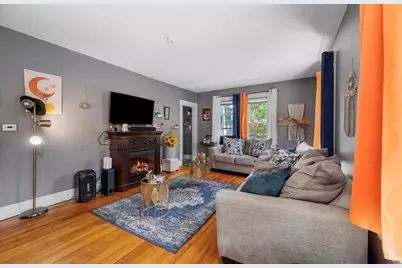8 Wickman Dr, Gardner, MA 01440 - Photo 3