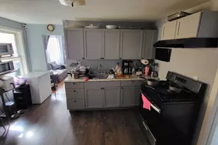 82-84 Willie St, Lowell, MA 01854 - Photo 5
