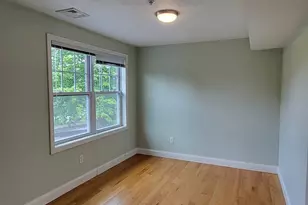 277 Pawtucket St, Lowell, MA 01854 - Photo 13