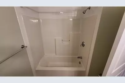 277 Pawtucket Street #3C, Lowell, MA 01854 - Photo 7