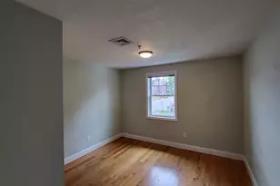 277 Pawtucket St, Lowell, MA 01854 - Photo 9