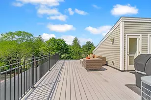 829 Lagrange St, Boston, MA 02132 - Photo 27
