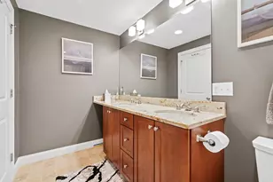 829 Lagrange St, Boston, MA 02132 - Photo 21