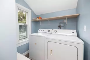 36 Ames Ave, West Springfield, MA 01089 - Photo 21