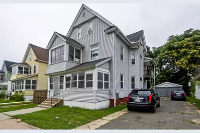 132 Grover St, Springfield, MA 01104 - Photo 1
