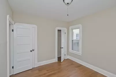 132 Grover St, Springfield, MA 01104 - Photo 25
