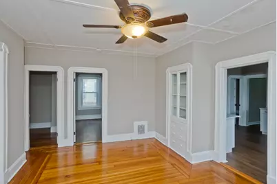 132 Grover St, Springfield, MA 01104 - Photo 21