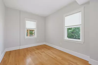 54 Bloomfield St #1, Boston, MA 02124 - Photo 17