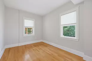 54 Bloomfield St, Boston, MA 02124 - Photo 17