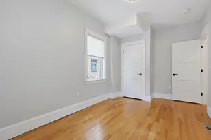 54 Bloomfield St, Boston, MA 02124 - Photo 19