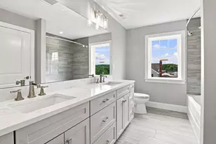 36 Ferullo Dr, Woburn, MA 01801 - Photo 25