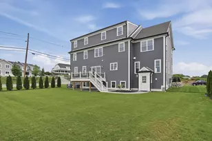 36 Ferullo Dr, Woburn, MA 01801 - Photo 37