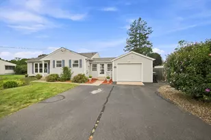 70 Crestwood, Chicopee, MA 01020 - Photo 3
