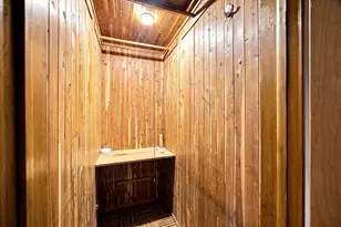 70 Crestwood, Chicopee, MA 01020 - Photo 21