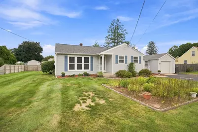 70 Crestwood, Chicopee, MA 01020 - Photo 37