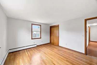 70 Crestwood, Chicopee, MA 01020 - Photo 15