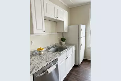 37 Waverly Street #B, Boston, MA 02135 - Photo 5