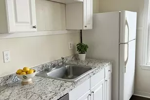 37 Waverly St, Boston, MA 02135 - Photo 5