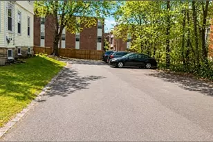 37 Waverly St, Boston, MA 02135 - Photo 11