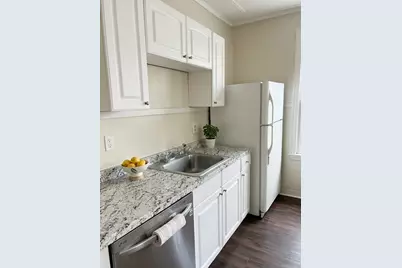 37 Waverly Street #B, Boston, MA 02135 - Photo 5