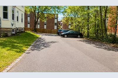 37 Waverly Street #B, Boston, MA 02135 - Photo 11