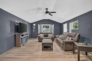 223 Elsie Rd, Brockton, MA 02302 - Photo 9