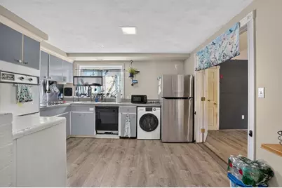 223 Elsie Rd, Brockton, MA 02302 - Photo 7