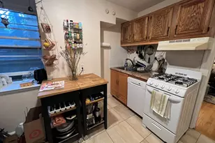 36 Highland Ave, Cambridge, MA 02139 - Photo 3