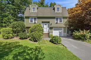 121 Regina S Dr, Tewksbury, MA 01876 - Photo 1