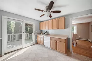 121 Regina S Dr, Tewksbury, MA 01876 - Photo 11