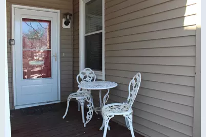 2 Spring St #A, Gloucester, MA 01930 - Photo 3