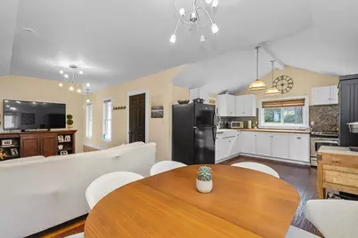 6 Pine St, Medfield, MA 02052 - Photo 9
