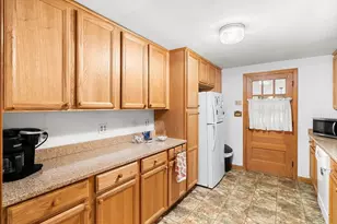 16 Crown Rd, Westford, MA 01886 - Photo 11