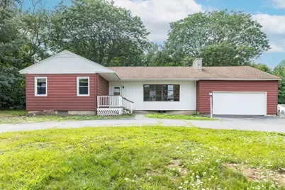 292 Oak St, Methuen, MA 01844 - Photo 1
