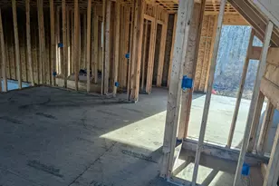 5 Windsor Dr, Attleboro, MA 02703 - Photo 3