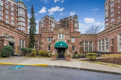 20 Chapel St #B309, Brookline, MA 02446 - Photo 5