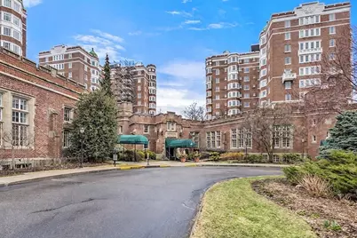 20 Chapel St #B309, Brookline, MA 02446 - Photo 17