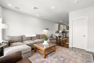 582 E Broadway, Boston, MA 02127 - Photo 5