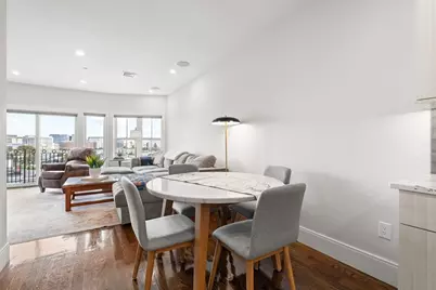 582 E Broadway #4, Boston, MA 02127 - Photo 11