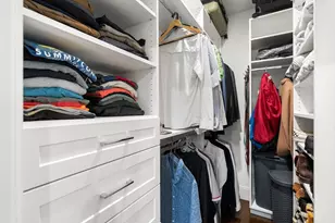 582 E Broadway, Boston, MA 02127 - Photo 17