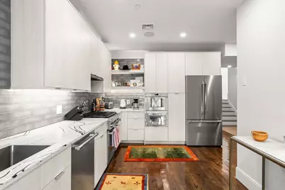 582 E Broadway #4, Boston, MA 02127 - Photo 7