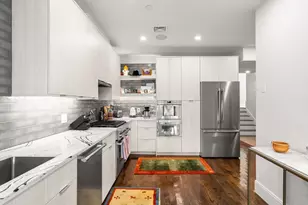 582 E Broadway, Boston, MA 02127 - Photo 7