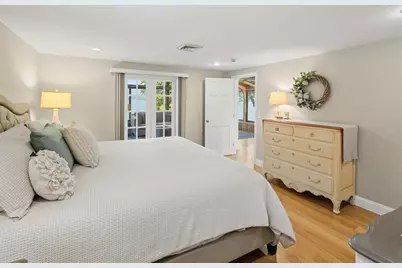 86 Bates Point Rd, Webster, MA 01570 - Photo 15