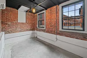 90 Grove St, Worcester, MA 01605 - Photo 5