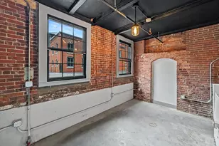 90 Grove St, Worcester, MA 01605 - Photo 7