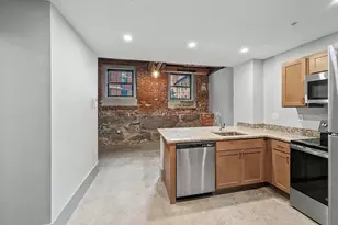 90 Grove St, Worcester, MA 01605 - Photo 3