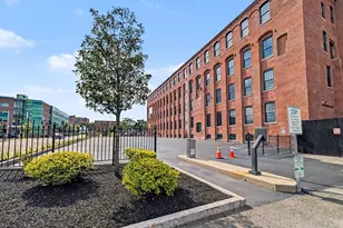 90 Grove St, Worcester, MA 01605 - Photo 13