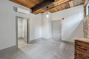 90 Grove St, Worcester, MA 01605 - Photo 5